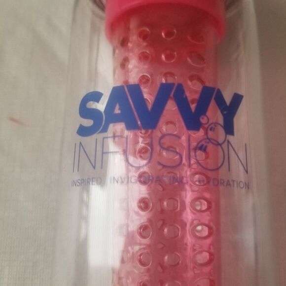 Savvy Fruit Infusion Pink Tritan Water Bottle Travel Clear Waterbottle - Picture 2 of 6